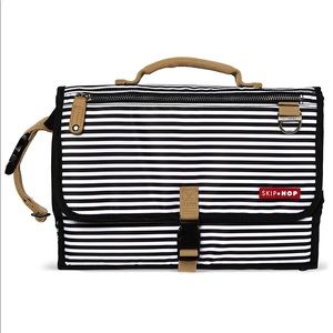 Skip Hop Pronto Signature Portable Changing Mat